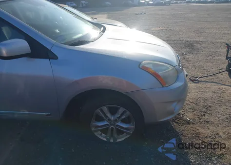 2013 Nissan Rogue Sv z USA, uszkodzony, nr VIN JN8AS5MV9DW601867